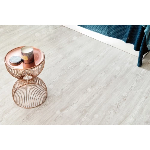 Ламинат Alpine Floor Easy Line Дуб арктик ЕСО 3-1 43 класс 3 мм 2,245 кв.м.