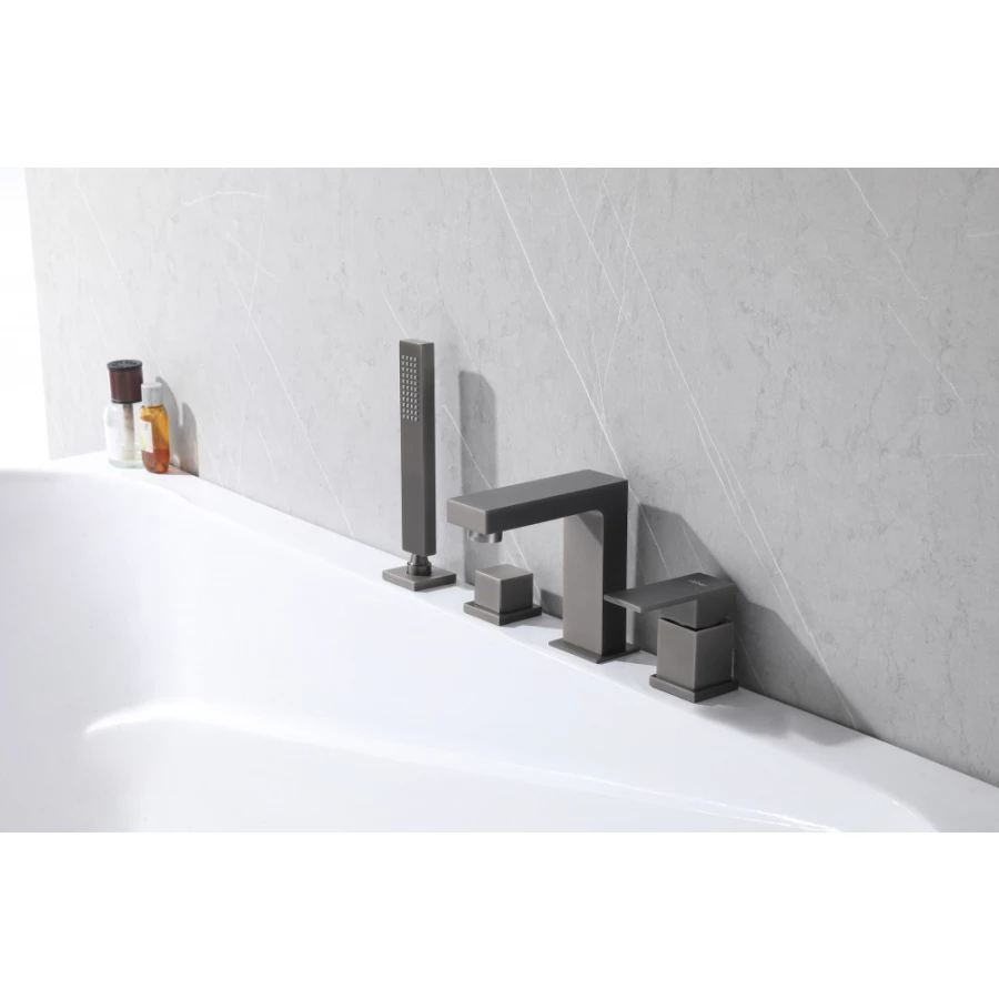 Смеситель Abber Daheim на борт ванны никель AF8213NG