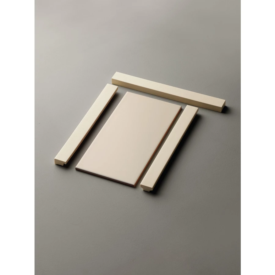 Плитка настенная Mutina Мотиво Вхите / Motivo White матовая бежевая BOV01 28х14 см