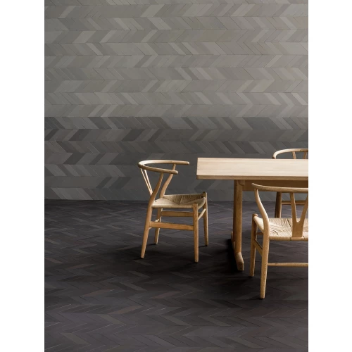 Керамогранит Mutina Мевс Пигеон Чеврон / Mews Pigeon Chevron матовый серый BOM68 19,6х5,5 см