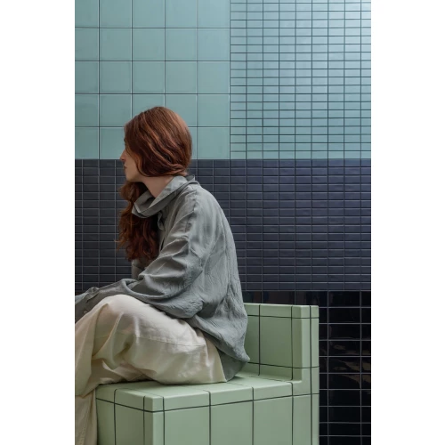 Плитка настенная Mutina Дин Лигхт Блуе Глоссй / Din Light Blue Glossy глянцевая голубая KGDG14 15х15 см