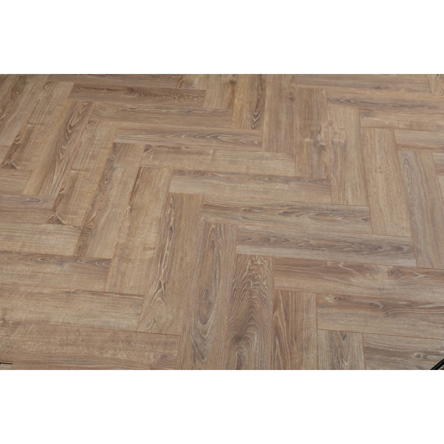 Ламинат Alpine Floor Herringbone 12 BR Balearic oak 622 33 класс 12 мм 1,1971 кв.м.