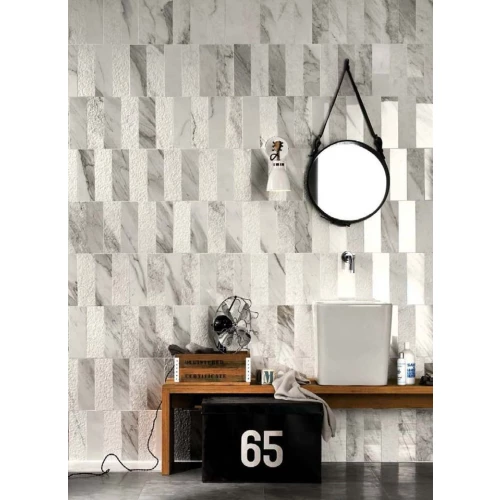 white-experience-wall