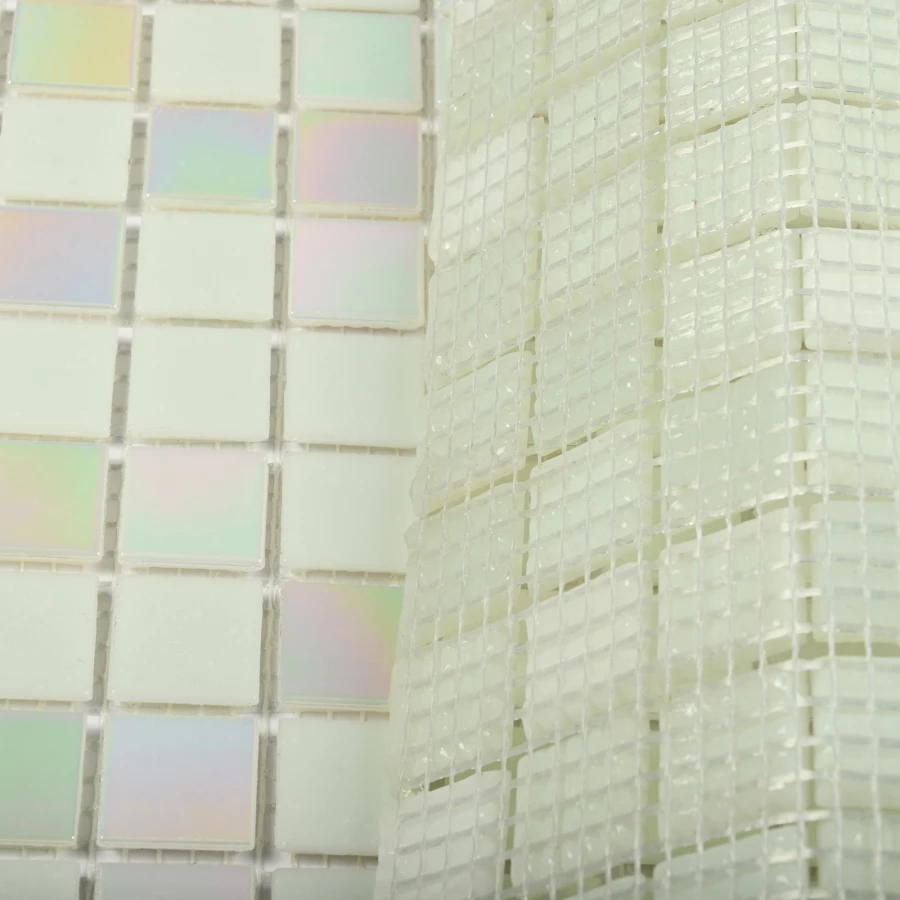 Мозаика Bonaparte Стеклянная мозаика Dana 20х20 глянцевая бело-зеленая 32,7х32,7 см