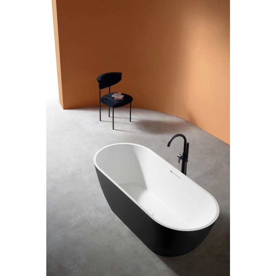 Ванна из искусственного камня Abber Frankfurt черно белая матовая AM9941BW 170х75 см