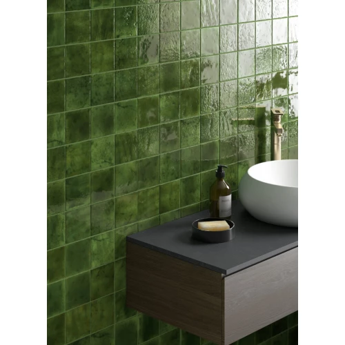 Плитка настенная Equipe Menorca Tourmaline глазурованная глянцевая зеленая 31627 32,8x6,5 см