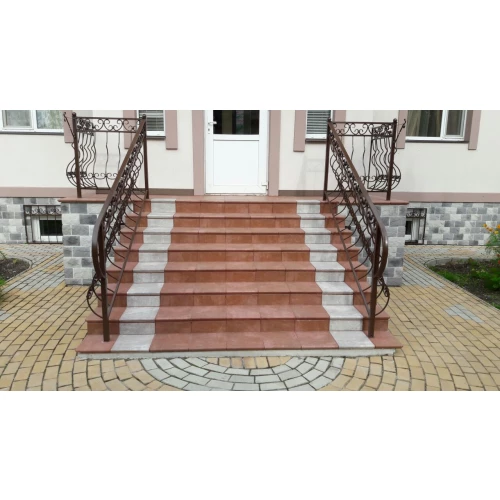 Ступень Westerwalder Atrium Mittelgrau Florentiner-Stufe 243166511/WKS31100 S 32х31 см