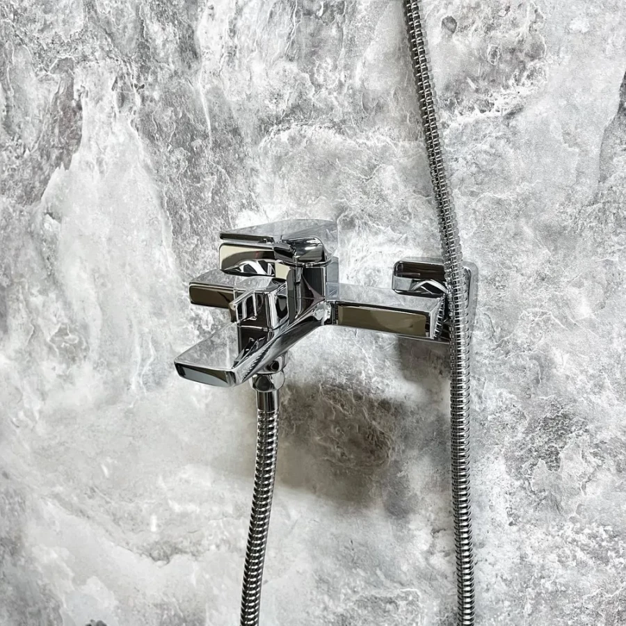 Смеситель Haiba для ванны хром HB60726