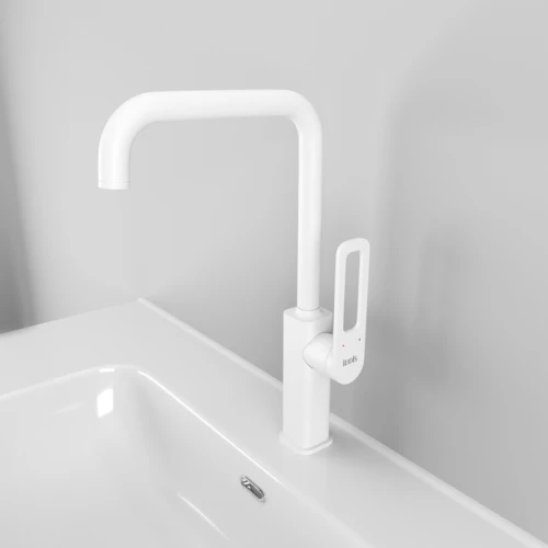 Смеситель для кухни белый матовый Iddis Slide SLIWT00i05 белый