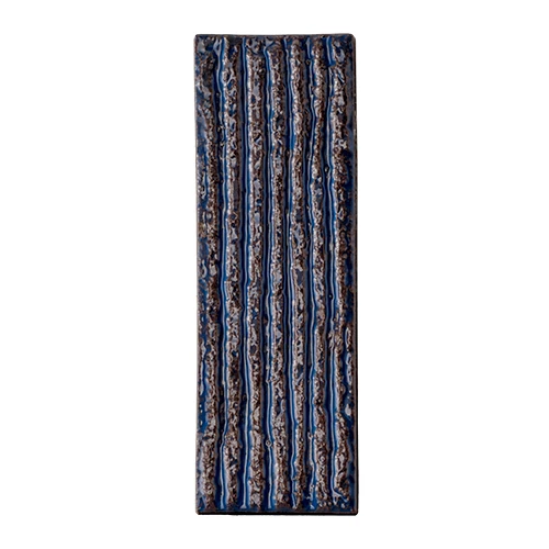 Плитка настенная Mutina Схамотте Линеал Блу / Chamotte Lineal Blu глянцевая синяя PUCL07 21,3x7,2 см