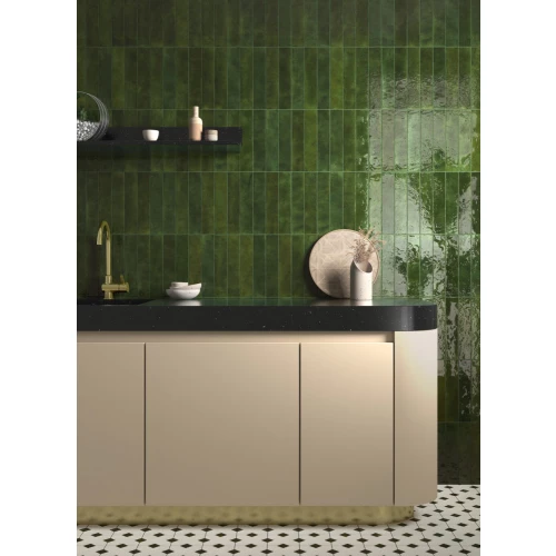 Плитка настенная Equipe Menorca Tourmaline глазурованная глянцевая зеленая 31627 32,8x6,5 см