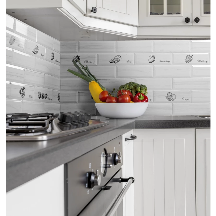 Декор Monopole Fruit Laguna Raspberry 30х10 см