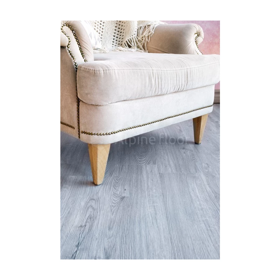 Плитка кварцвиниловая Alpine Floor Sequoia LVT синхронное тиснение Титан ЕСО 6-1 LVT 43 класс 3.2/4 мм 2.245 кв.м 121.9х18.4 см