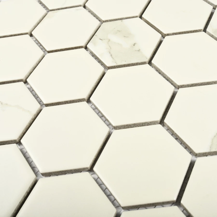 Мозаика Bonaparte Керамическая мозаика Carrara comb 59х51 матовая бело-серая 27,9х26,8 см