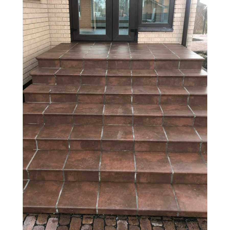 Ступень Westerwalder Atrium Scotch Florentiner-Stufe 243166515/WKS31130 S 32х31 см