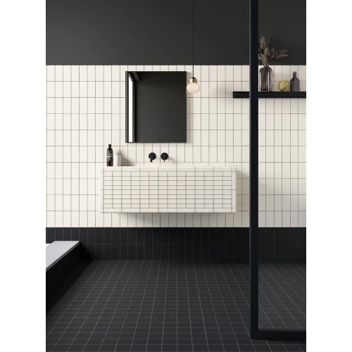 Плитка настенная Mutina Дин Бласк Матт / Din Black Matt матовая черная KGDM02 15х15 см