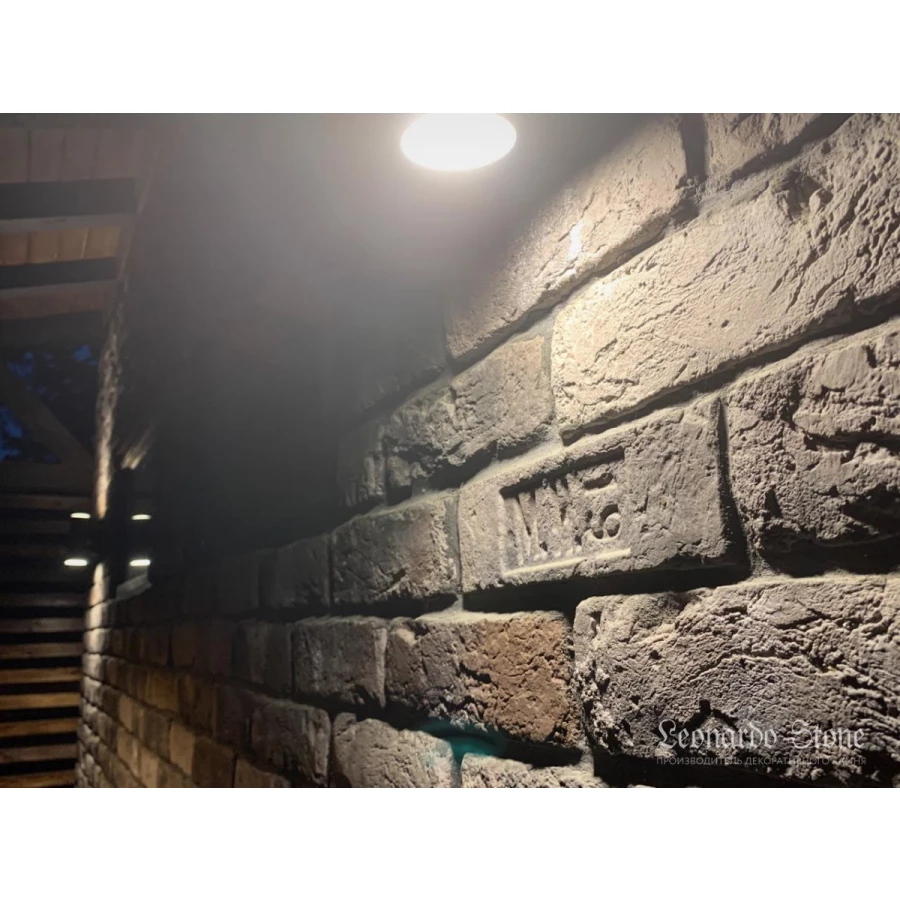 Плитка под кирпич Leonardo Stone Орлеан 465 25-28х7-8х1,7 см