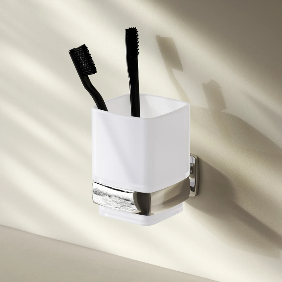 Стеклянный стакан с настенным держателем Am Pm Gem A9034300