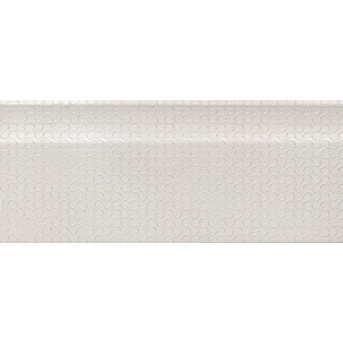 Плинтус Keraben Chic Toussete White Zocalo 30х12,5 см