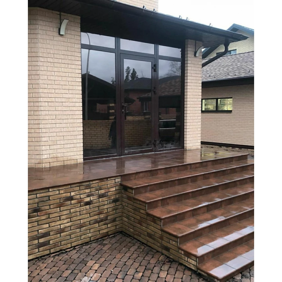 Ступень Westerwalder Atrium Scotch Florentiner-Stufe 243166515/WKS31130 S 32х31 см